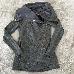 Lululemon Method Wrap Jacket Women's size 6 Gray Cowl Neck Snap Zip